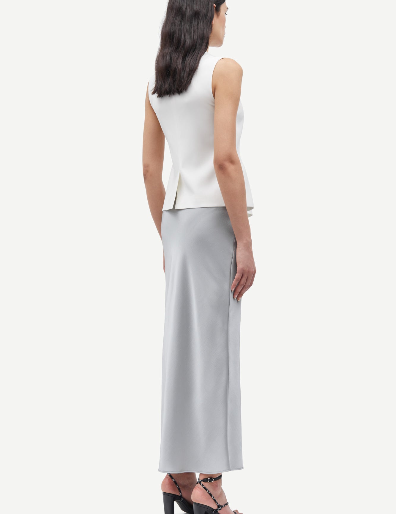Saruma-vest-14635-Egret-M3
