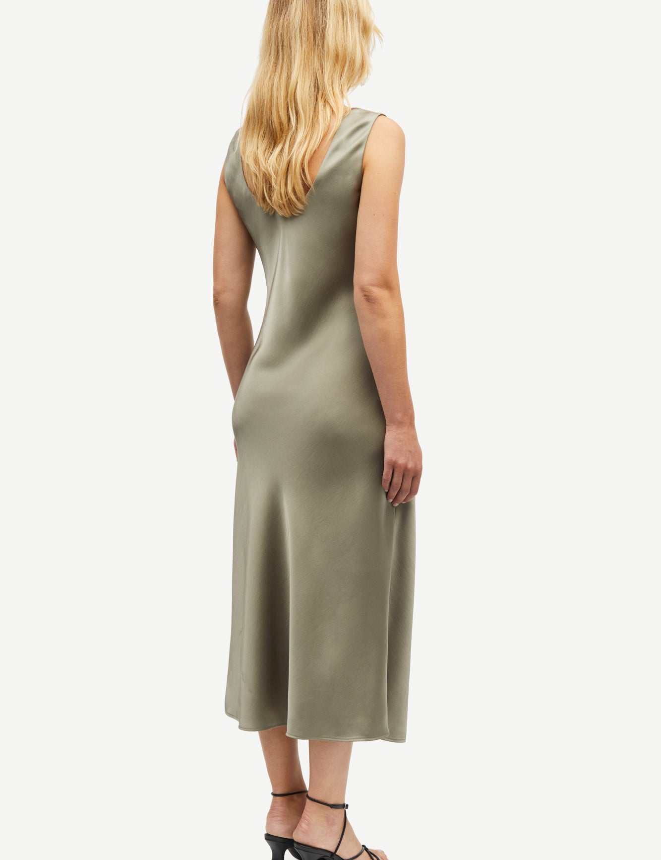 Sasumma-dress-12956-Vetiver-M2
