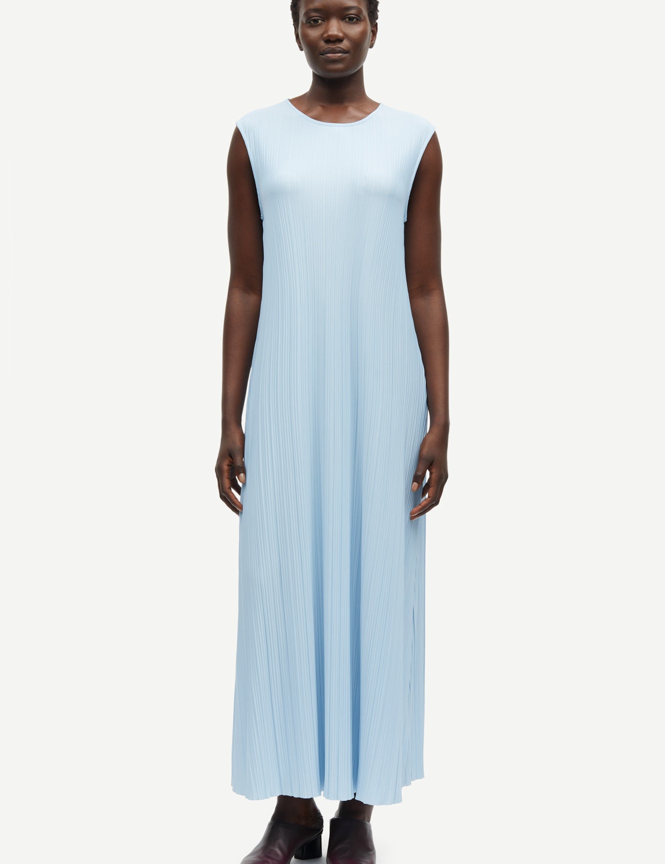 Sauma-o-n-dress-10167-Skyway-M1