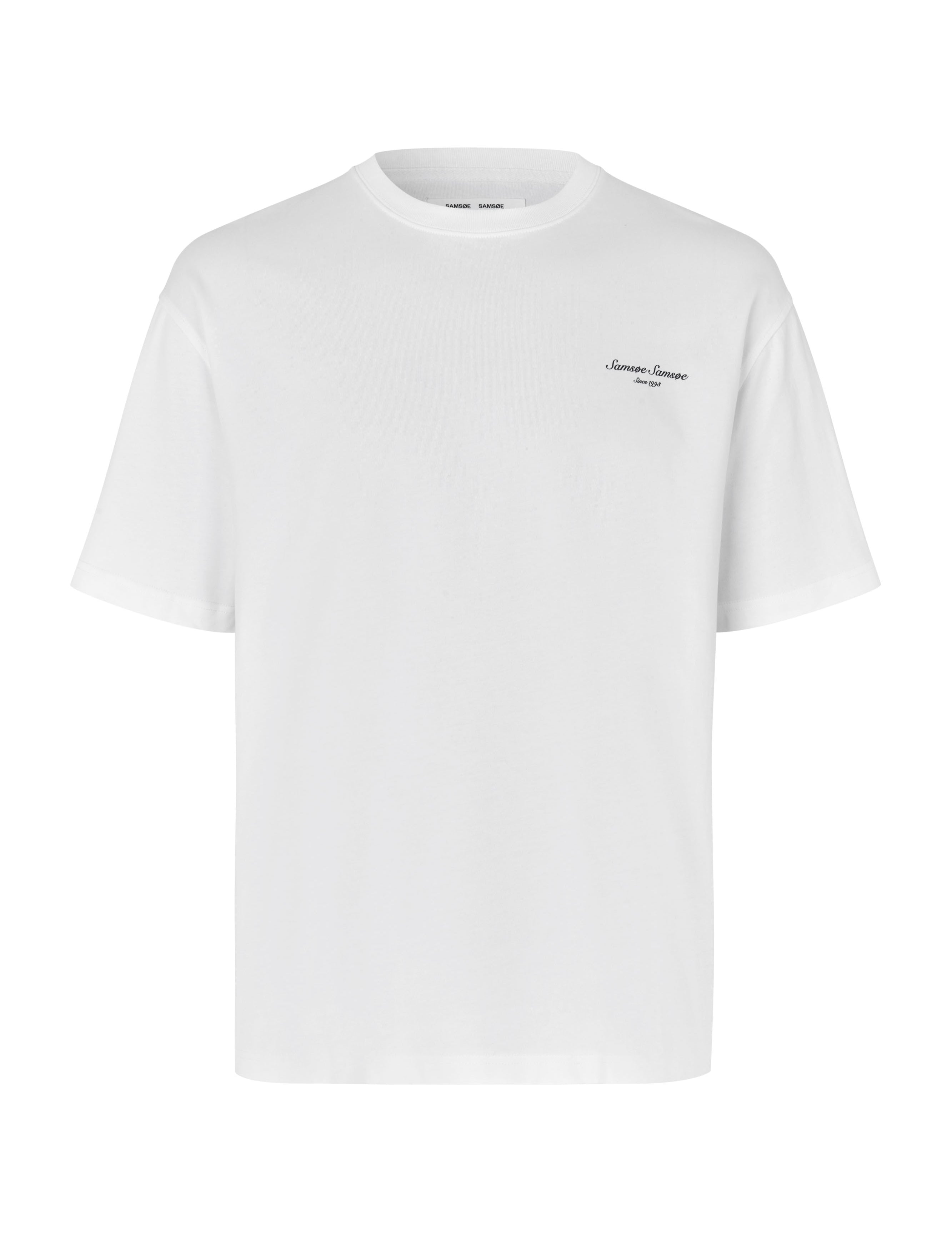 Saunit-shirt11725-WhiteBuilding-1.jpg