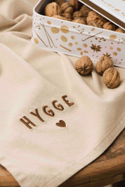 Ib Laursen / Geschirrtuch Tradition m/Hygge leinenfarbig