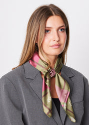 Sui Ava / Tartan Scarf / Army