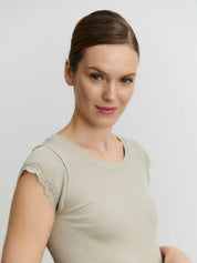 Rosemunde / RWBaybay SS Lace T-shirt / abbey stone