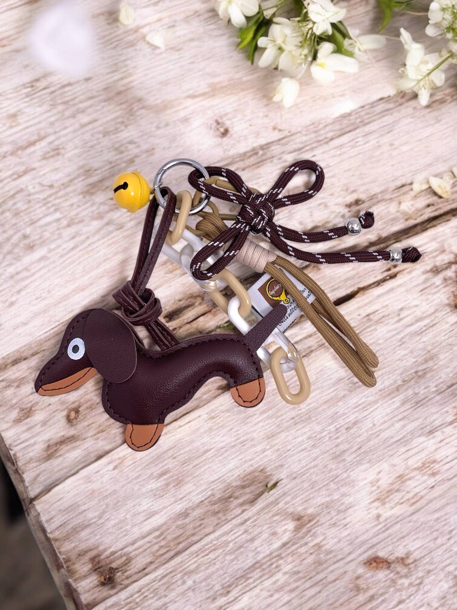 BYREN / Bag Charm / Hund und Glöckchen