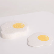 Helio Ferretti - PACKUNG MIT 2 KOMPRIMIERTEN KÜCHENSCHWÄMMEN IN SPIEGELEI-FORM HF