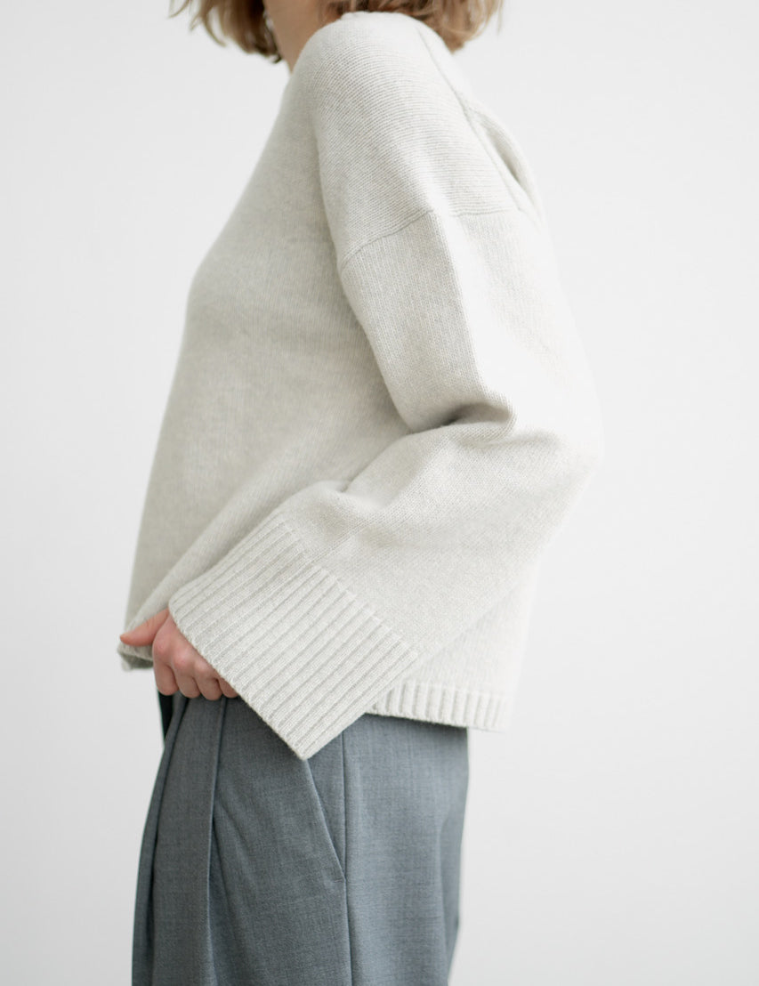 alma-palegrey.jpg