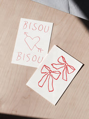 Postkarte 'Bisou Bisou' (Risographie) | Valentinstag