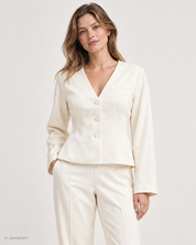 Gina Tricot / Glow shaped satin blazer / Creme (1263)