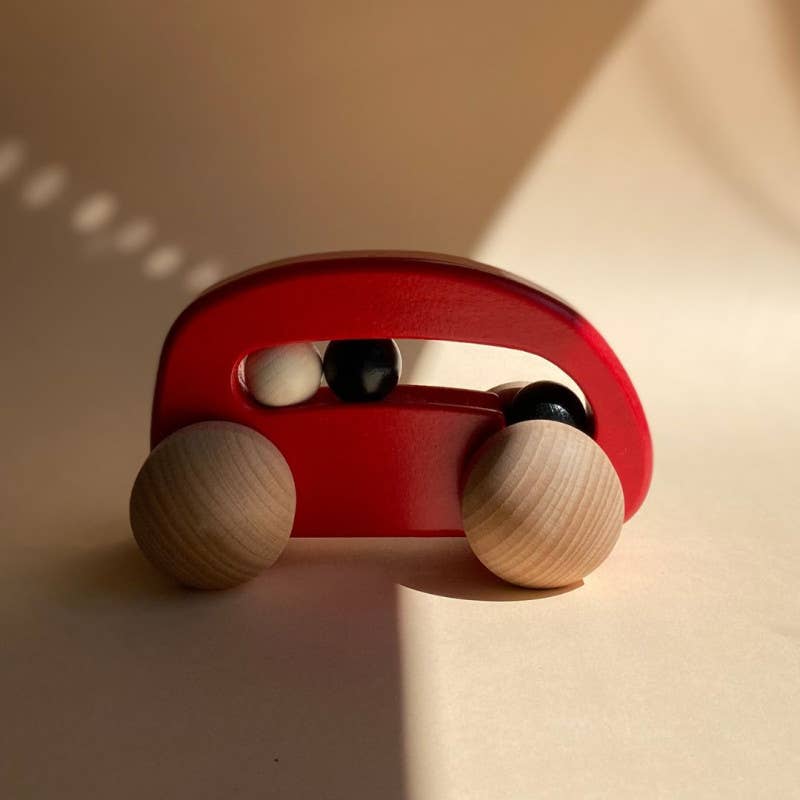 Auto mit Perlen: Red