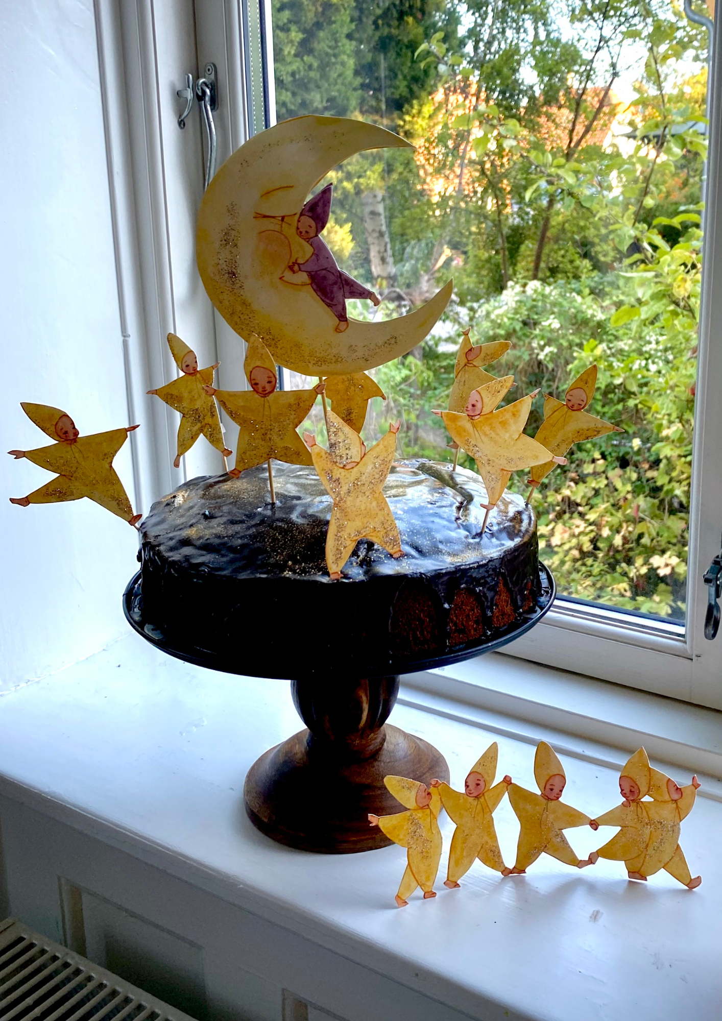 Tanzende Sternenkinder Scherenschnitt