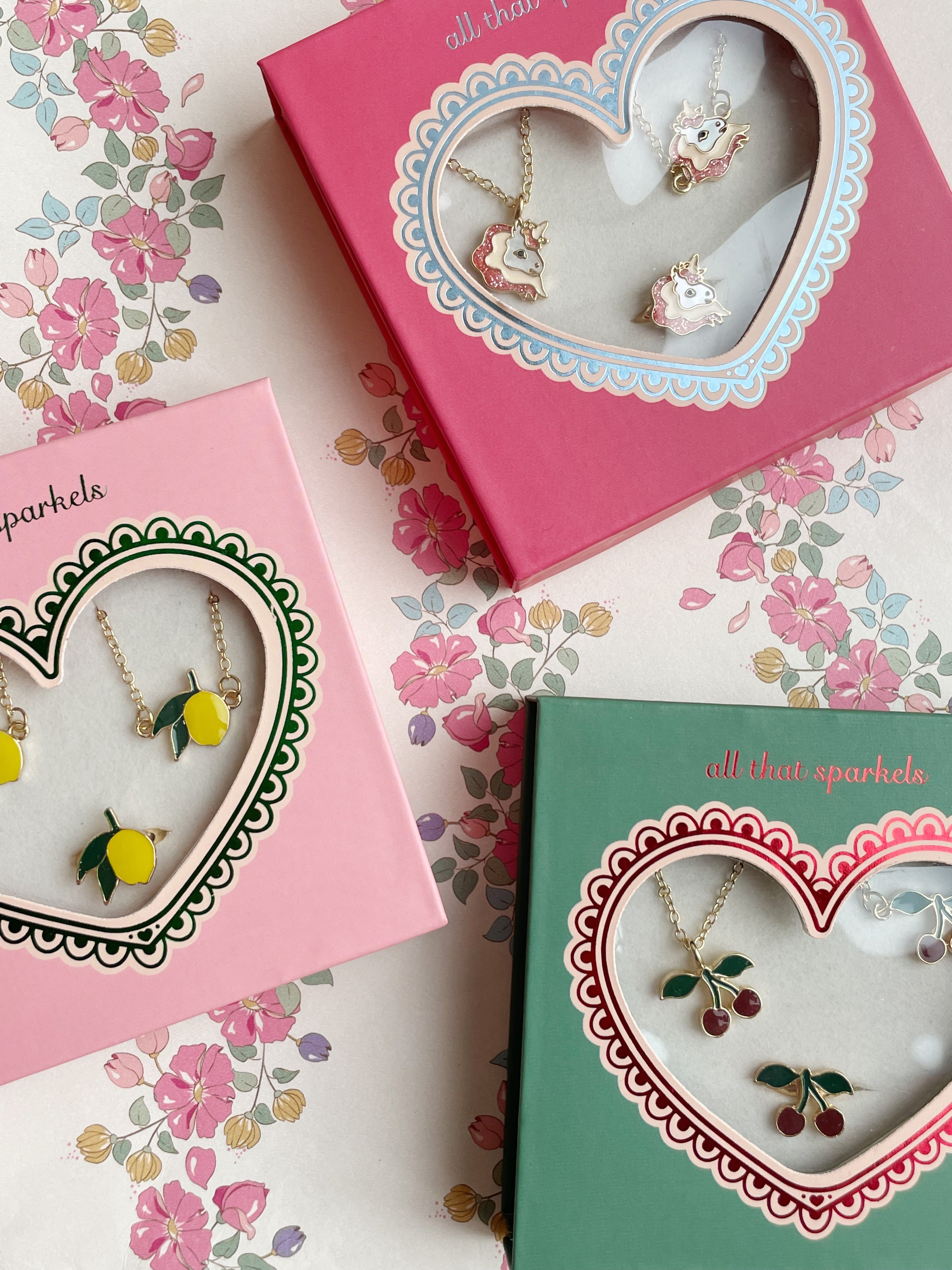 Konges Sløjd / CHERRY JEWELRY SET / GOLD