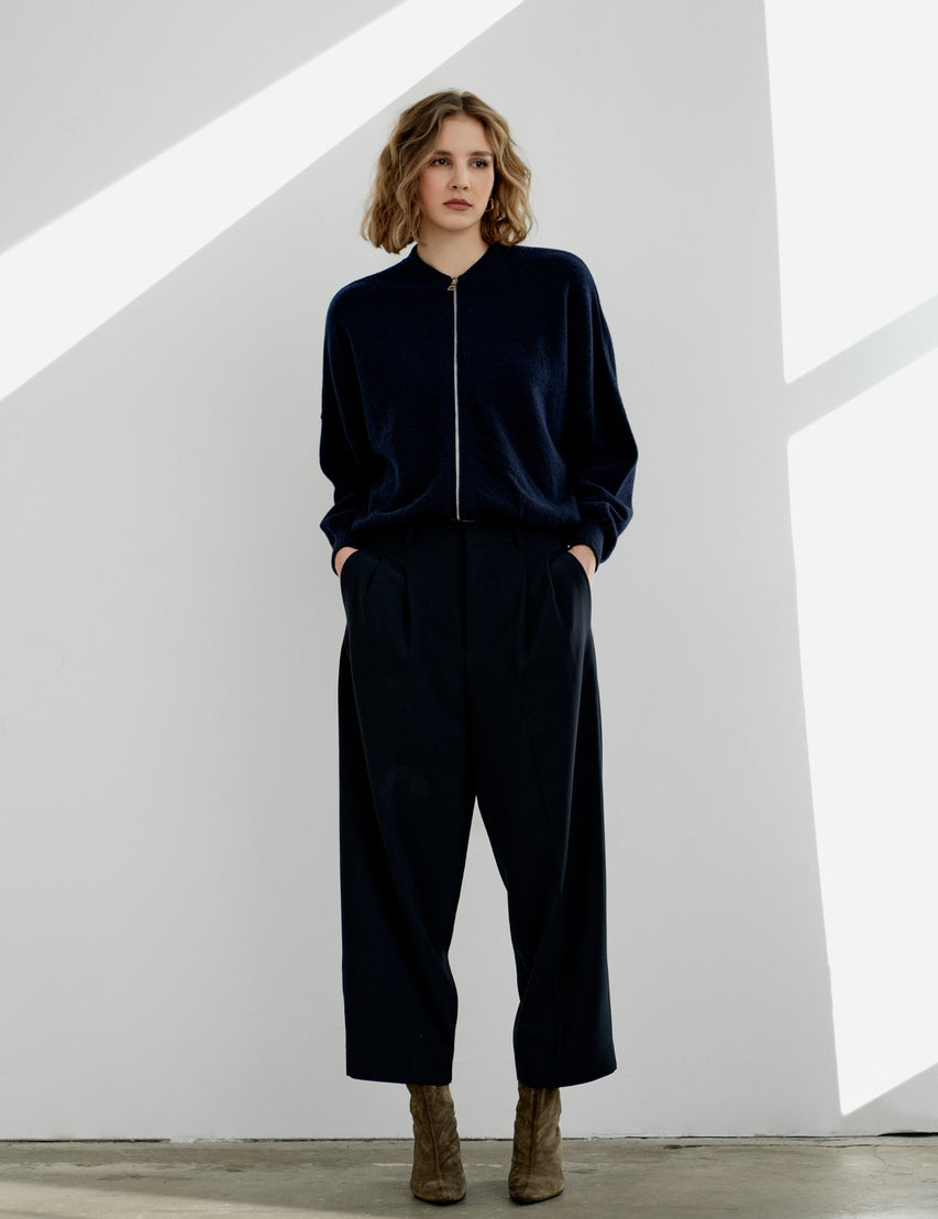 jackie-navy.jpg