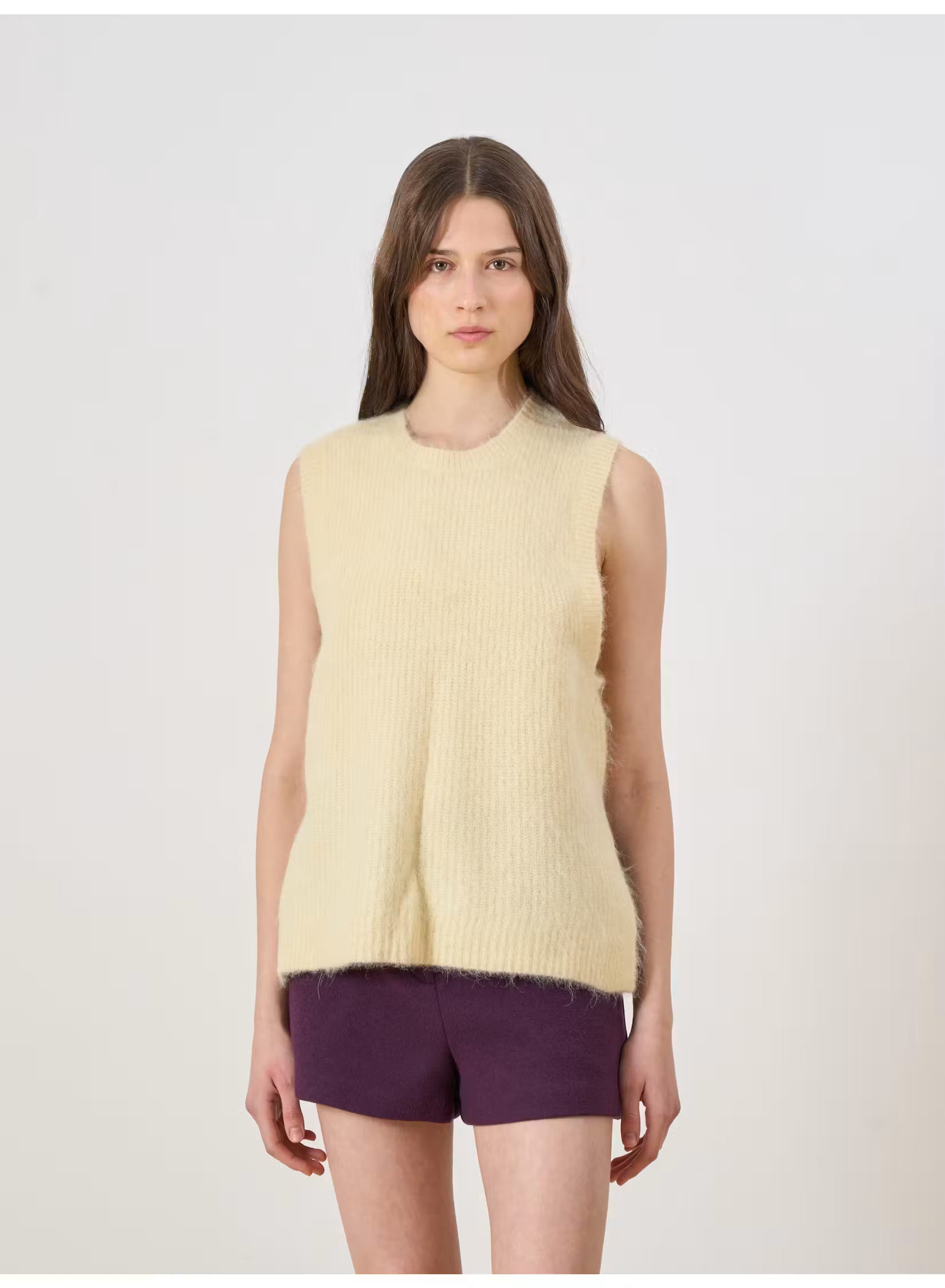EDITED / Thanya Knit Vest ( fluffy yarn) / Flan