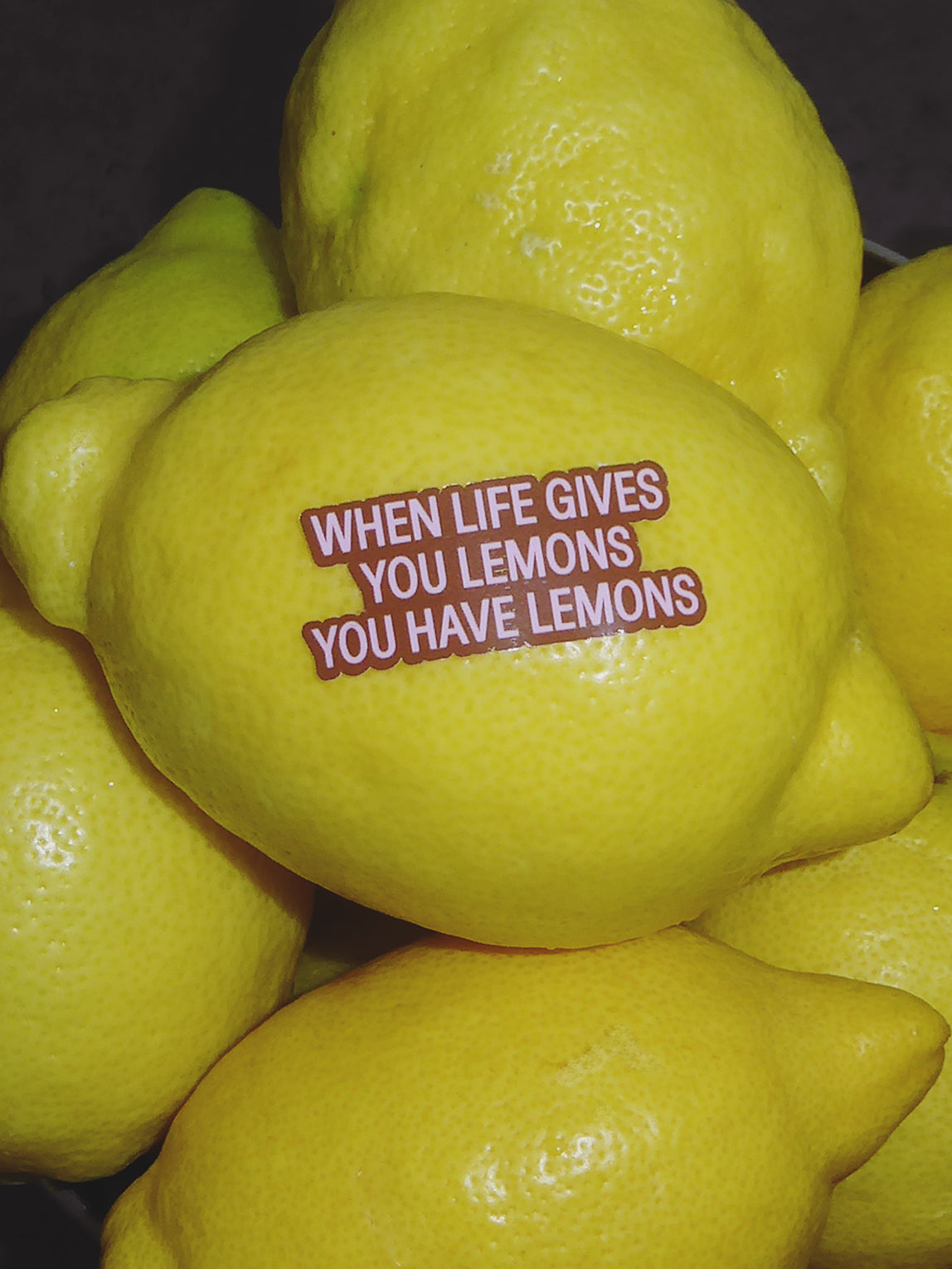 Yahya Studio / Johanna Schwarzer - Glass - When life gives you lemons