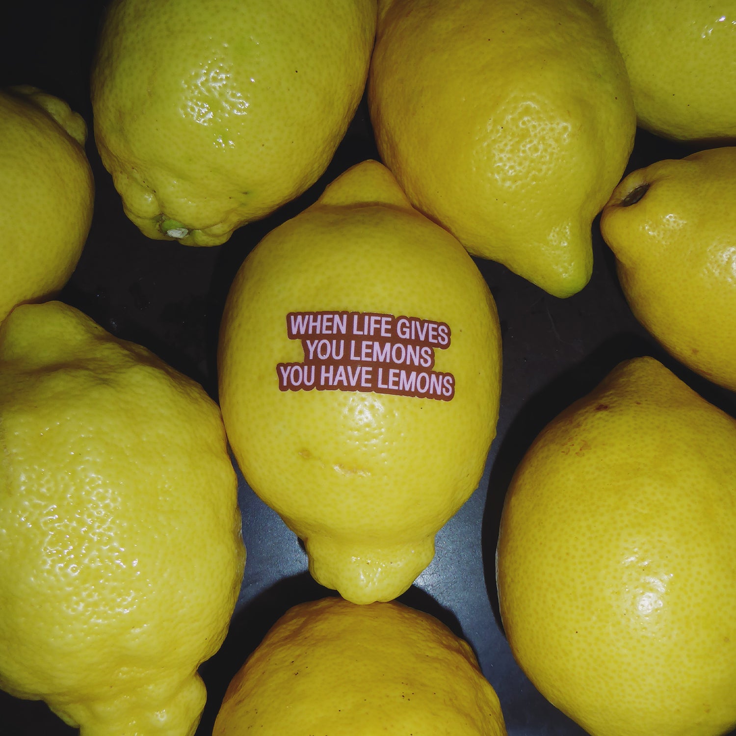 Yahya Studio / Johanna Schwarzer - Glass - When life gives you lemons