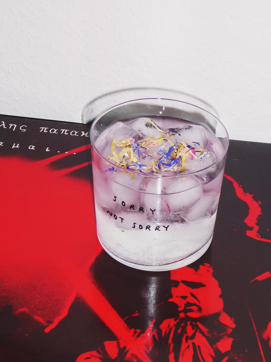 Yahya Studio / Johanna Schwarzer - Glass - Sorry not Sorry